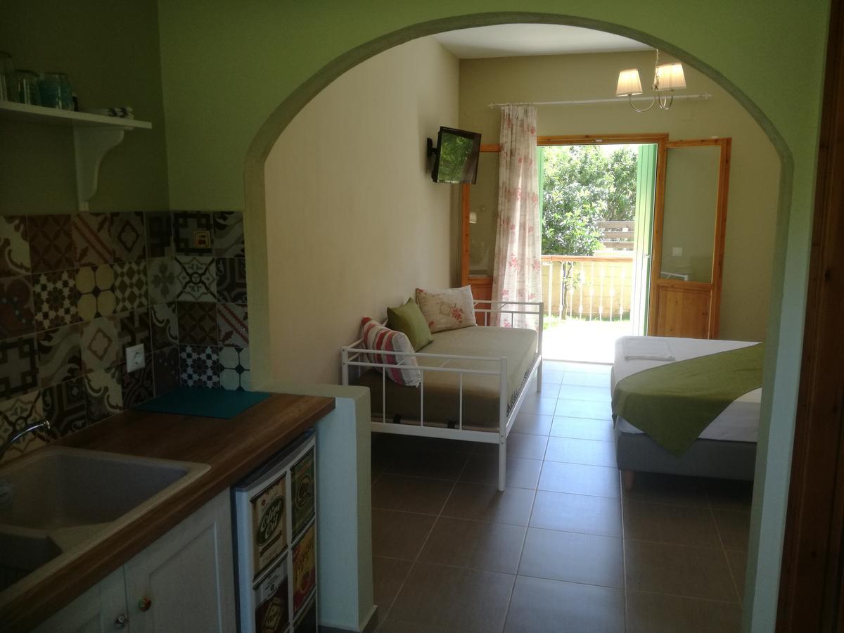 Kallisti Seaside Studios Skopelos Agnontas Стая снимка